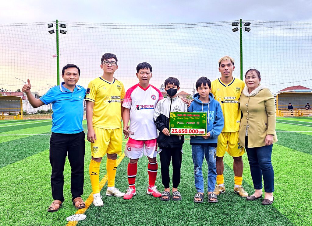 Trận Thiện Nguyện Đầu Xuân Năm Mới 2024: Đội Thời Đại Hoài Nhơn FC và Quin Sport Tại Sân Bóng Đá Cao Văn Triền