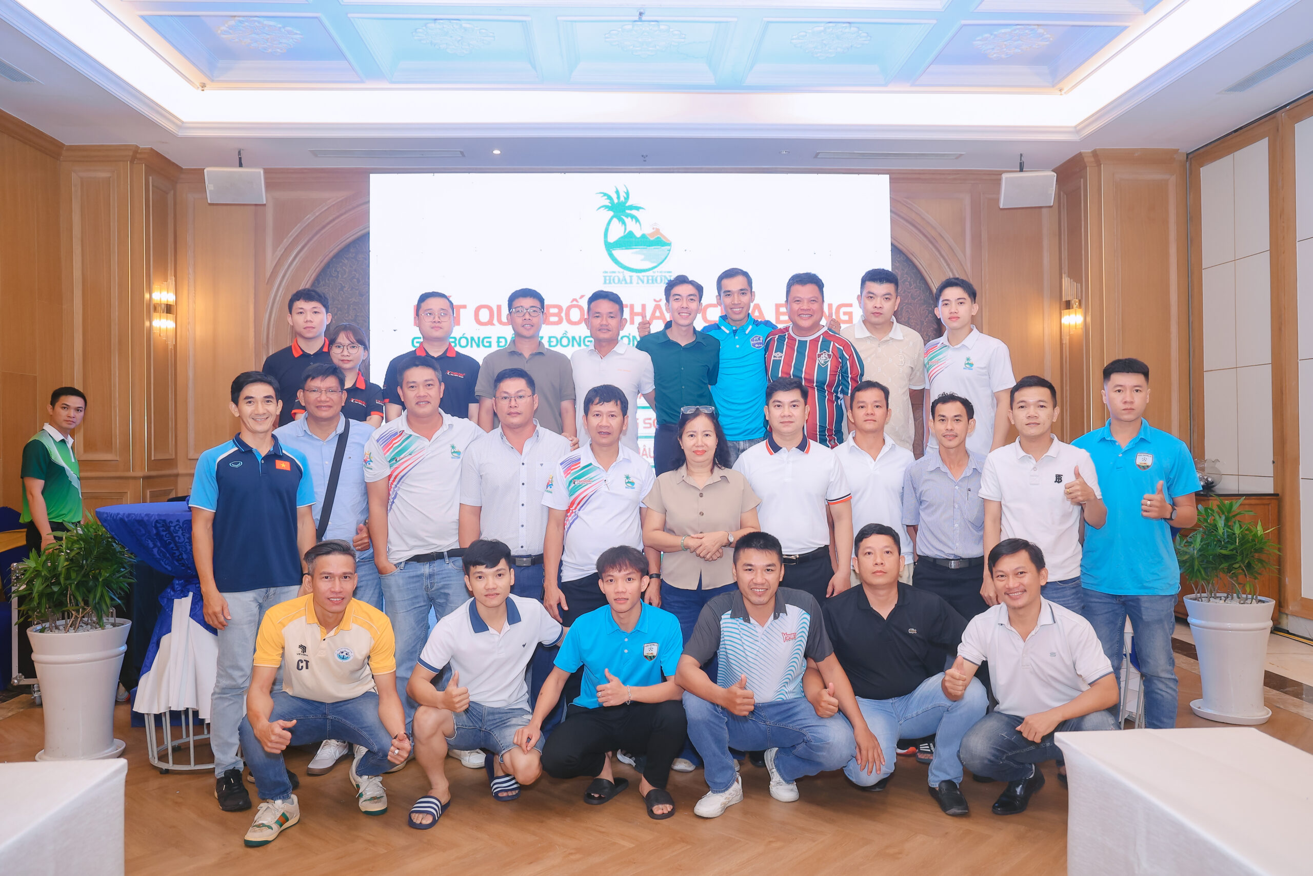 Công Ty In Ấn Thời Đại Tham Gia Tổ Chức Giải Bóng Đá S7 Đồng Hương Thị Xã Hoài Nhơn Tại Thành Phố Hồ Chí Minh Năm 2025 2 s7 đồng hương