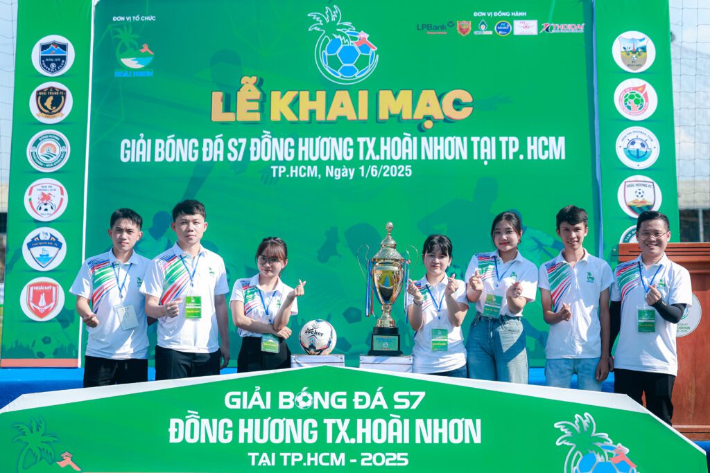 Team In Ấn Thời Đại Tham Dự Lễ Khai Mạc Giải Bóng Đá S7 Đồng Hương Thị Xã Hoài Nhơn Tại Thành Phố Hồ Chí Minh 11 s7 hoài nhơn